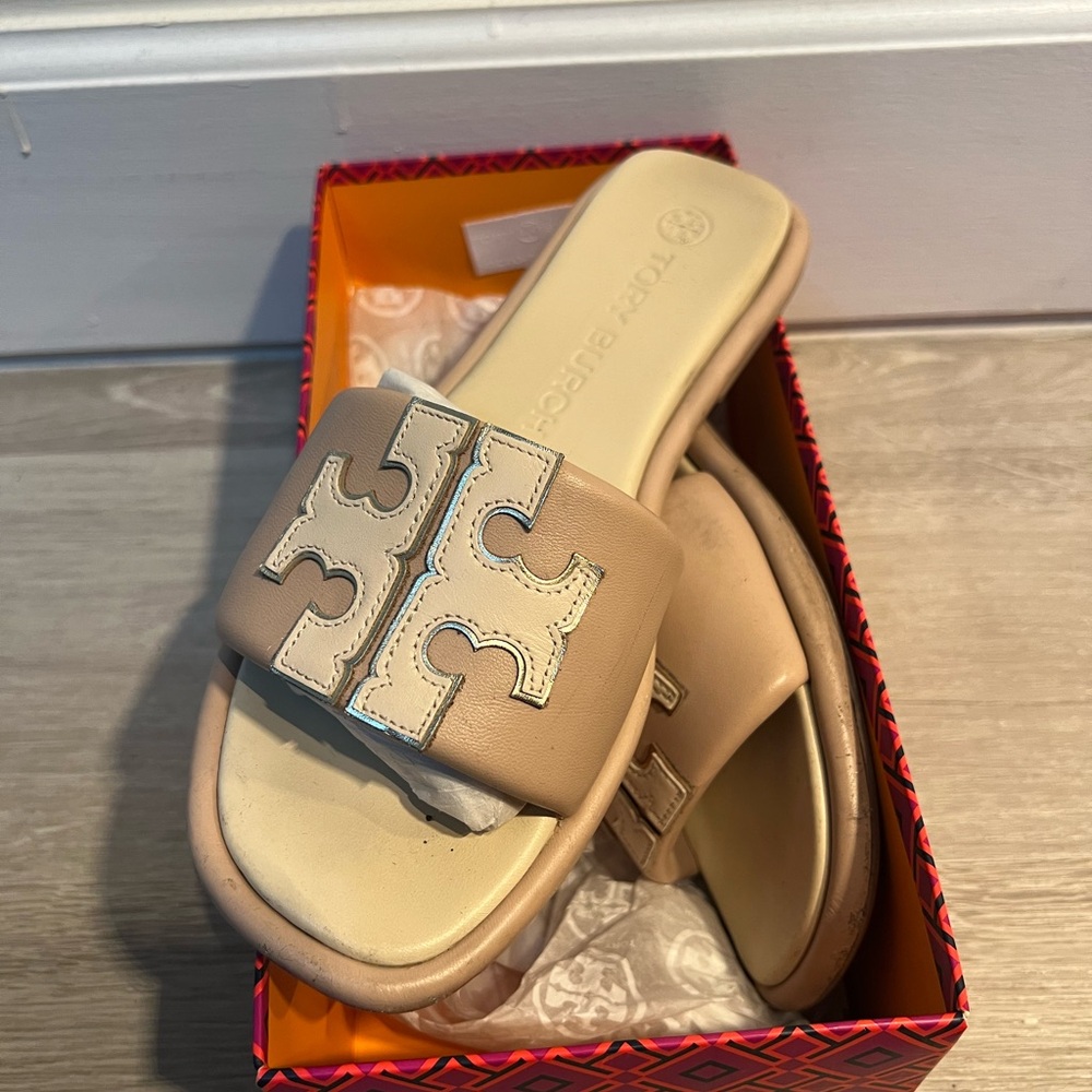 Tory Burch Tan and Cream Logo Slide Sandals - Picture 2 of 3